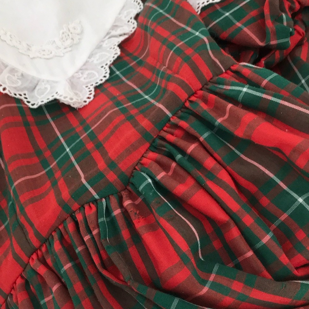 Classic Vintage Girls Chritmas Plaid Dress With Big White Eyelet/Lace Collar - Picture 7 of 9